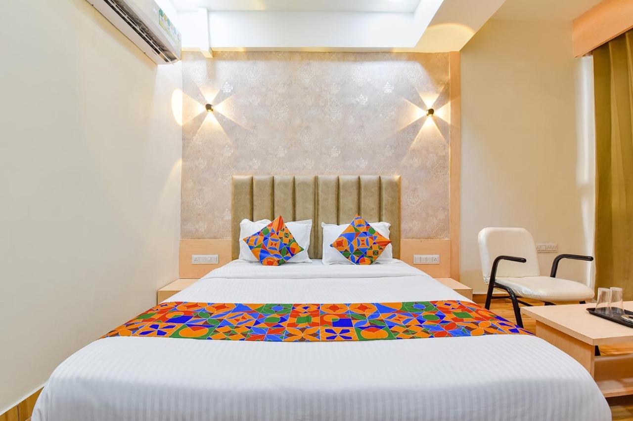 Fabhotel Symphony Grand Αχμπανταμπάντ Εξωτερικό φωτογραφία