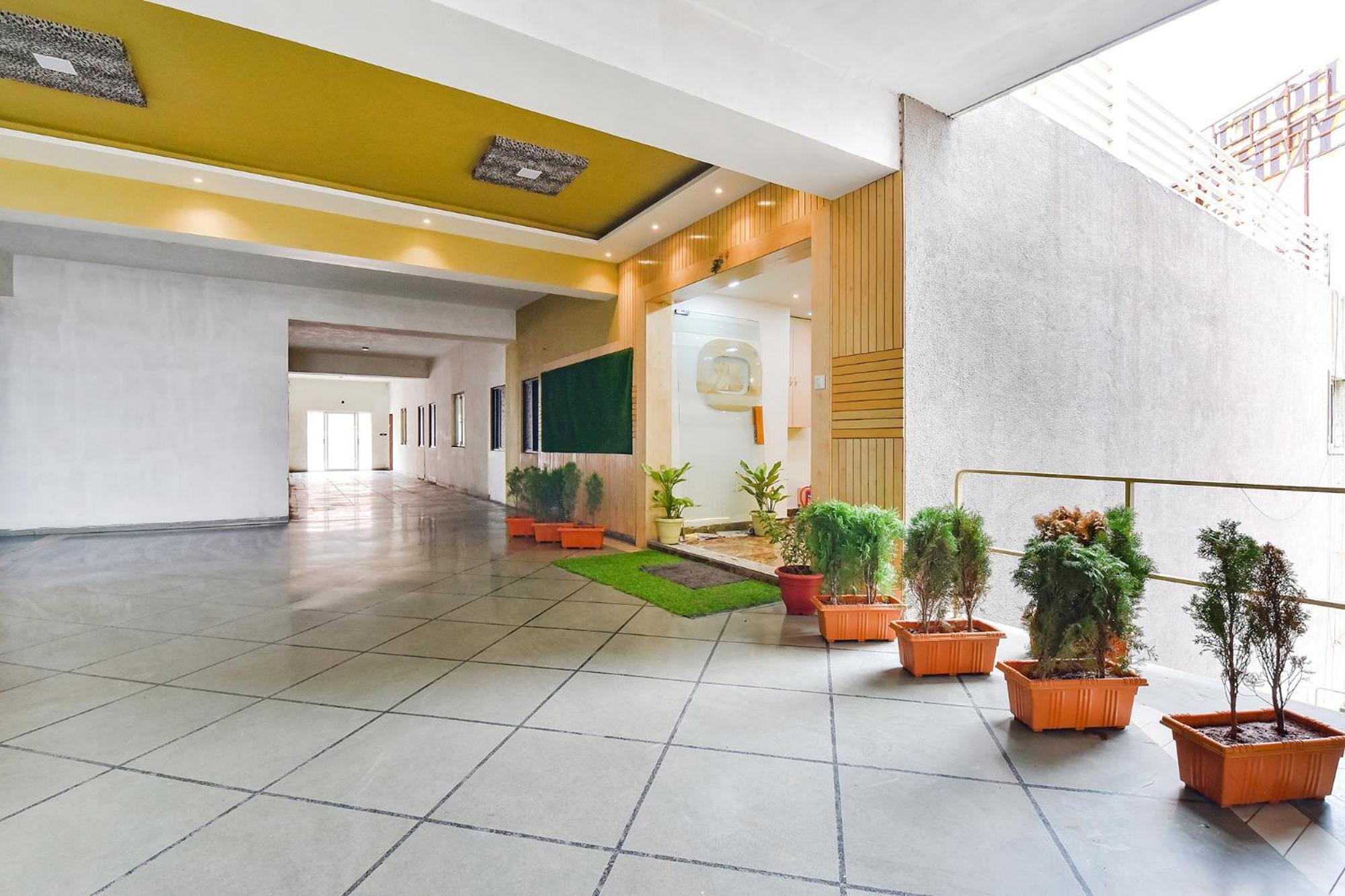 Fabhotel Symphony Grand Αχμπανταμπάντ Εξωτερικό φωτογραφία