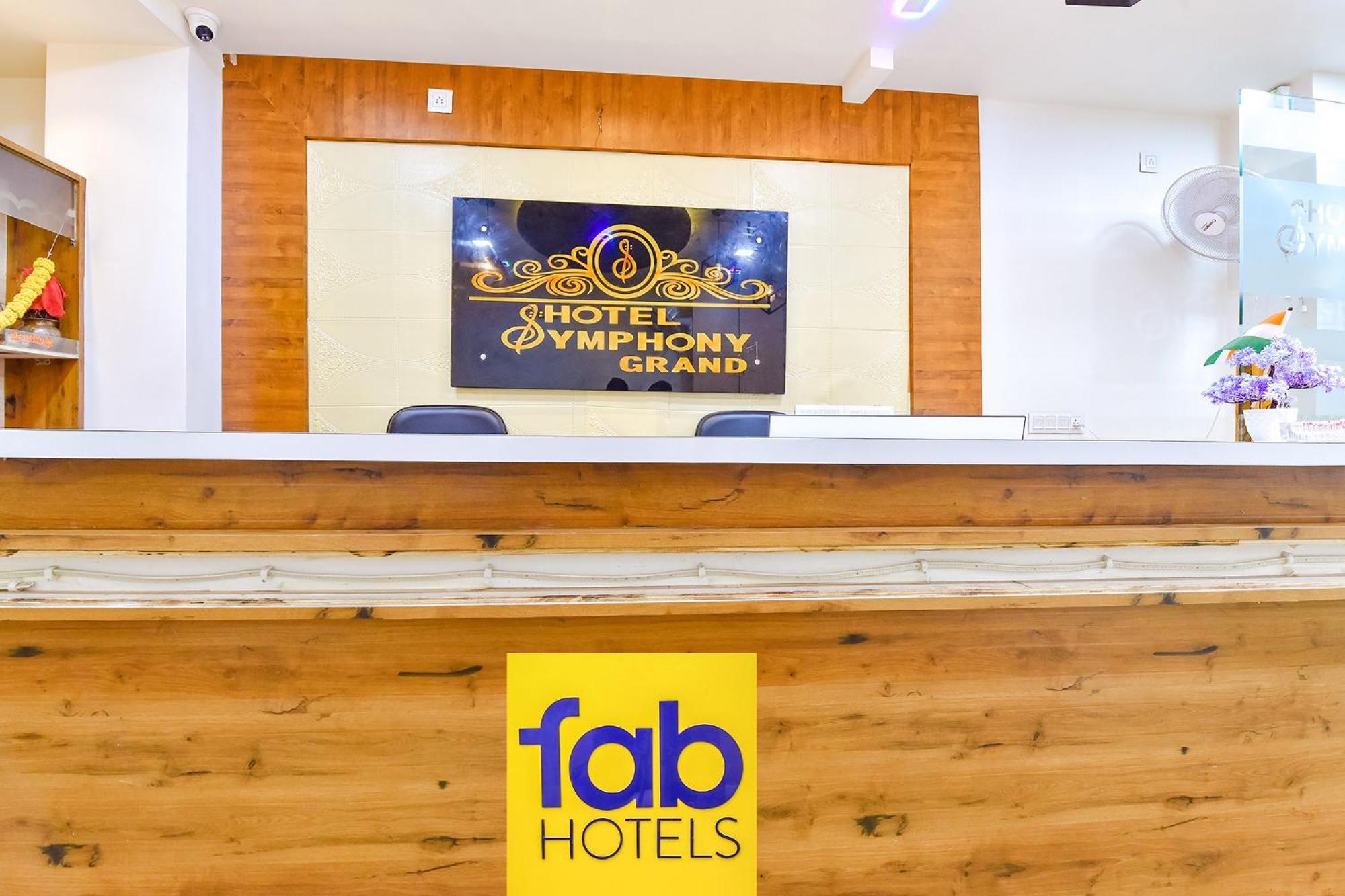Fabhotel Symphony Grand Αχμπανταμπάντ Εξωτερικό φωτογραφία