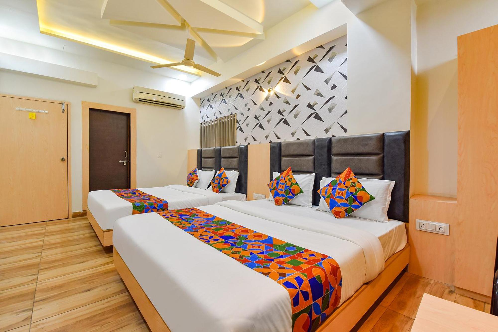 Fabhotel Symphony Grand Αχμπανταμπάντ Εξωτερικό φωτογραφία